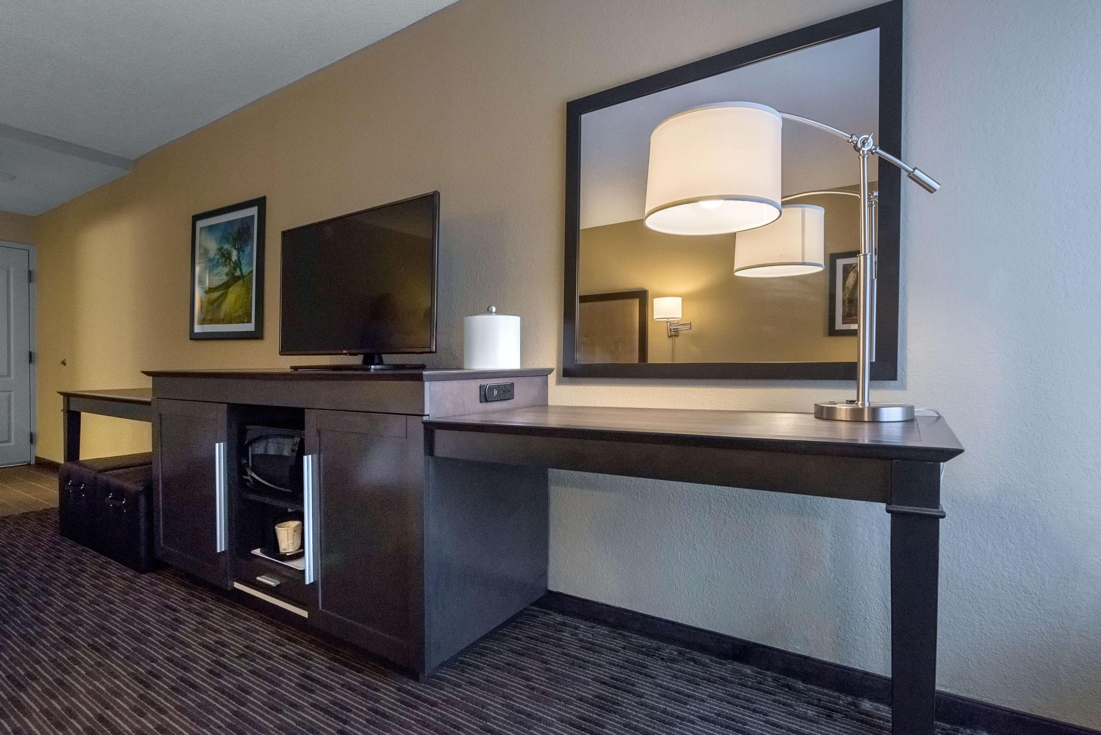 Hampton Inn Meridian Ngoại thất bức ảnh