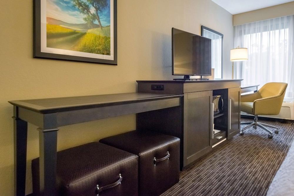 Hampton Inn Meridian Ngoại thất bức ảnh