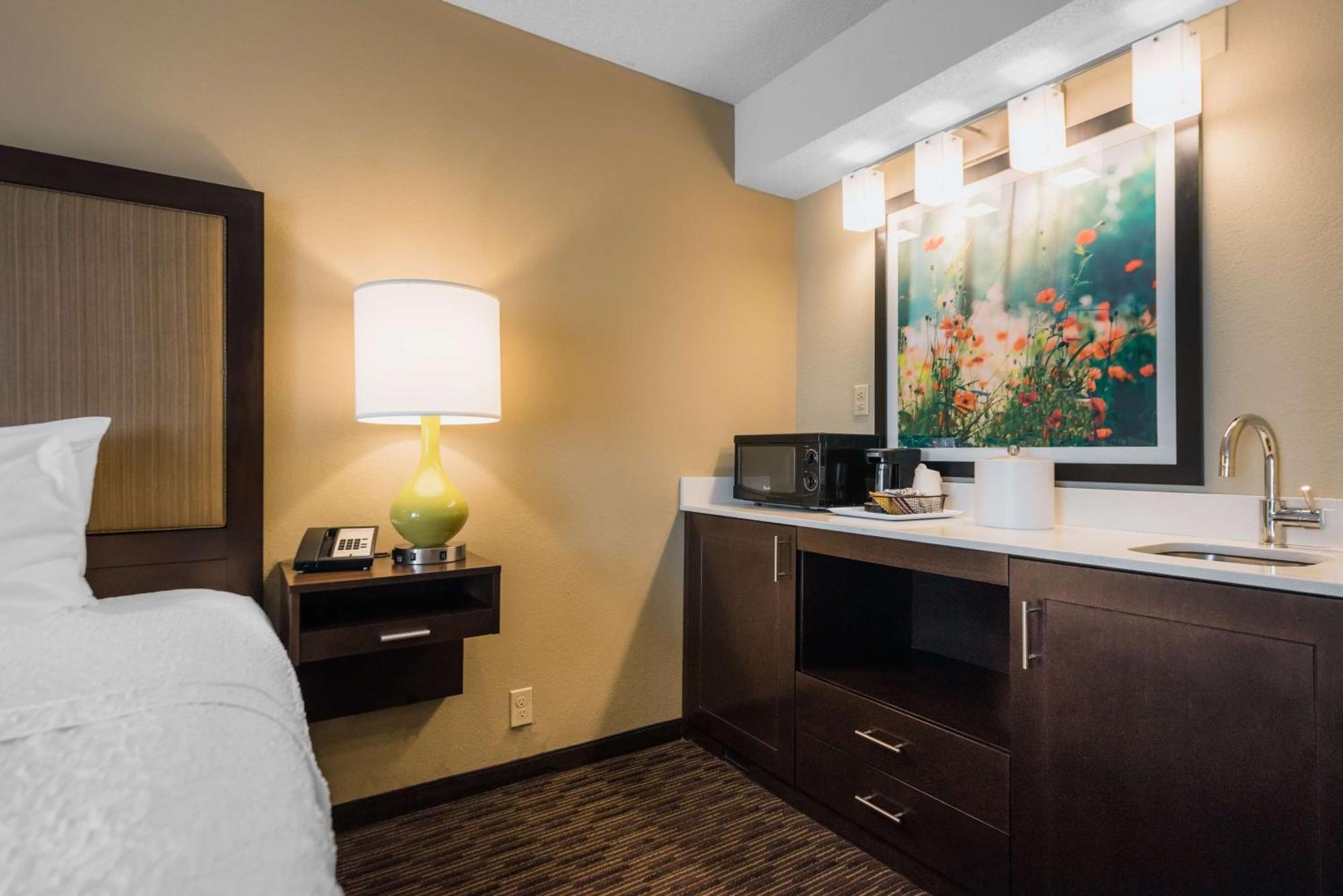 Hampton Inn Meridian Ngoại thất bức ảnh