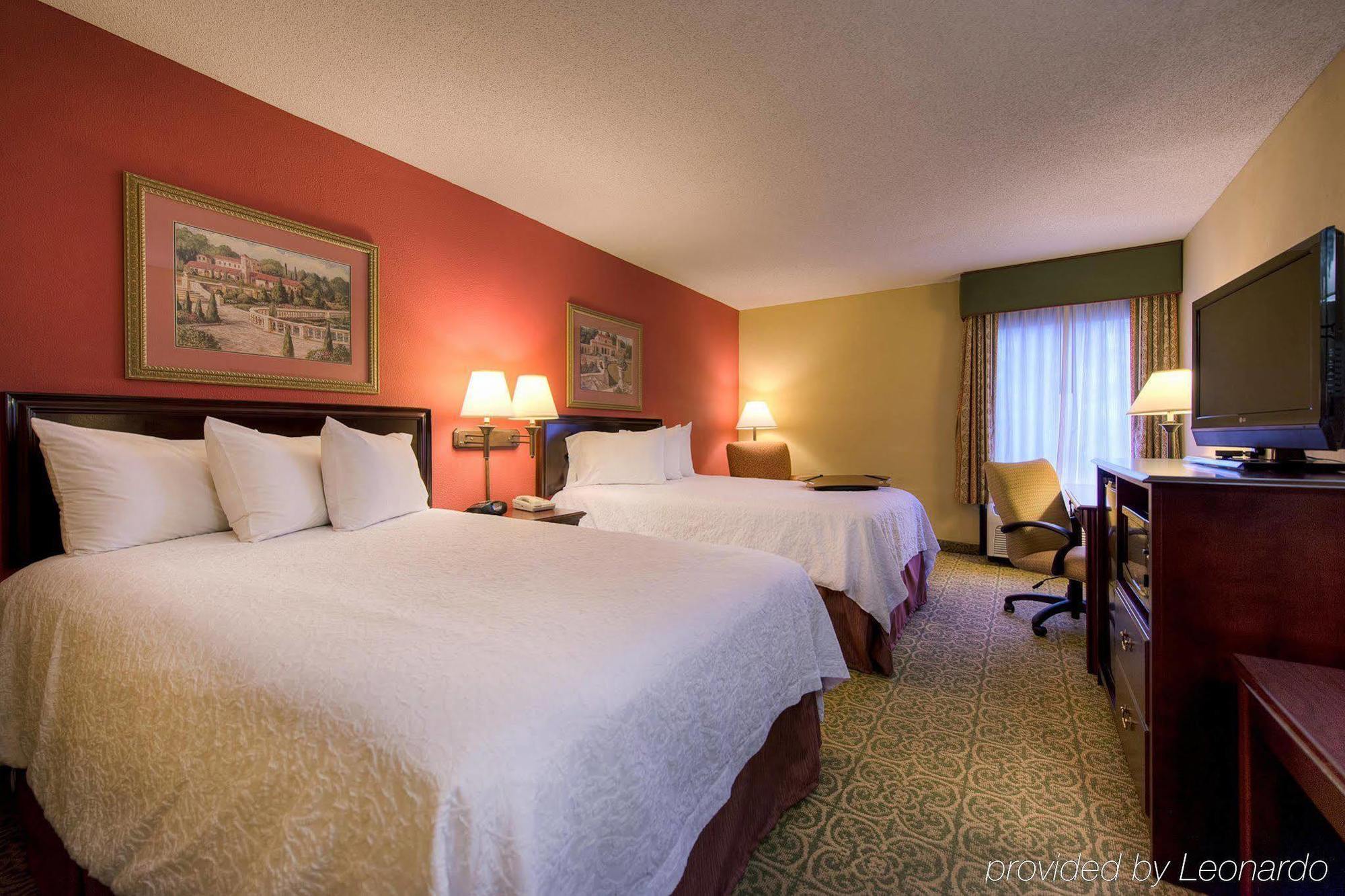 Hampton Inn Meridian Ngoại thất bức ảnh