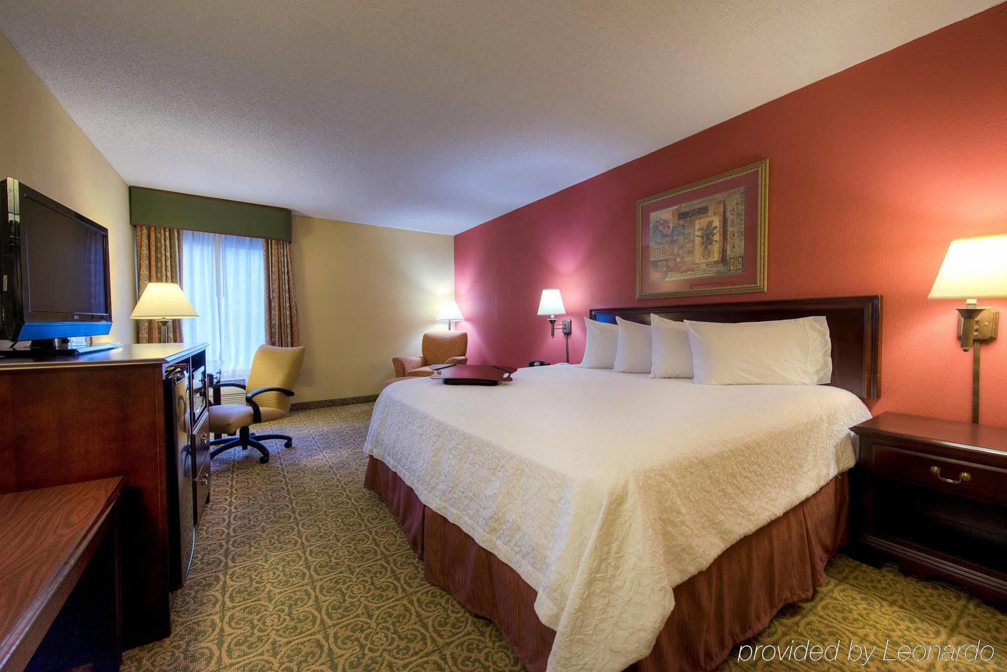 Hampton Inn Meridian Ngoại thất bức ảnh